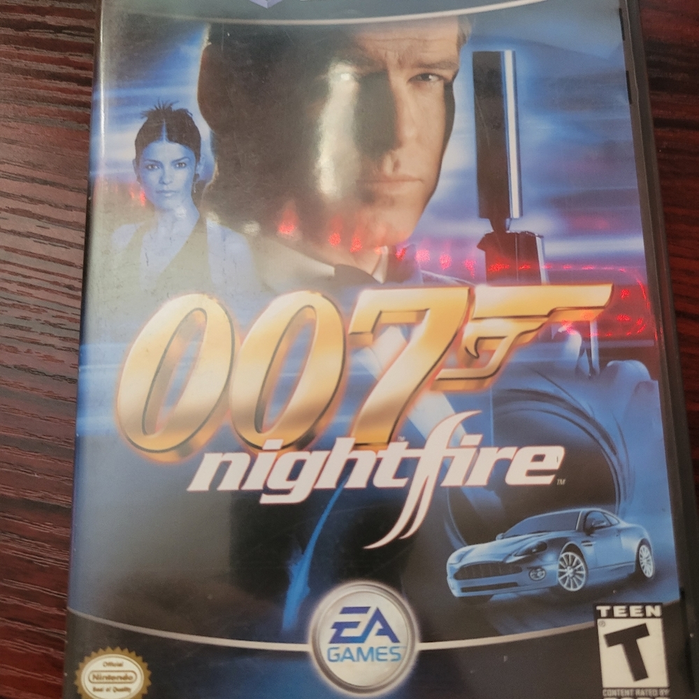 Nintendo GameCube 007 Nightfire